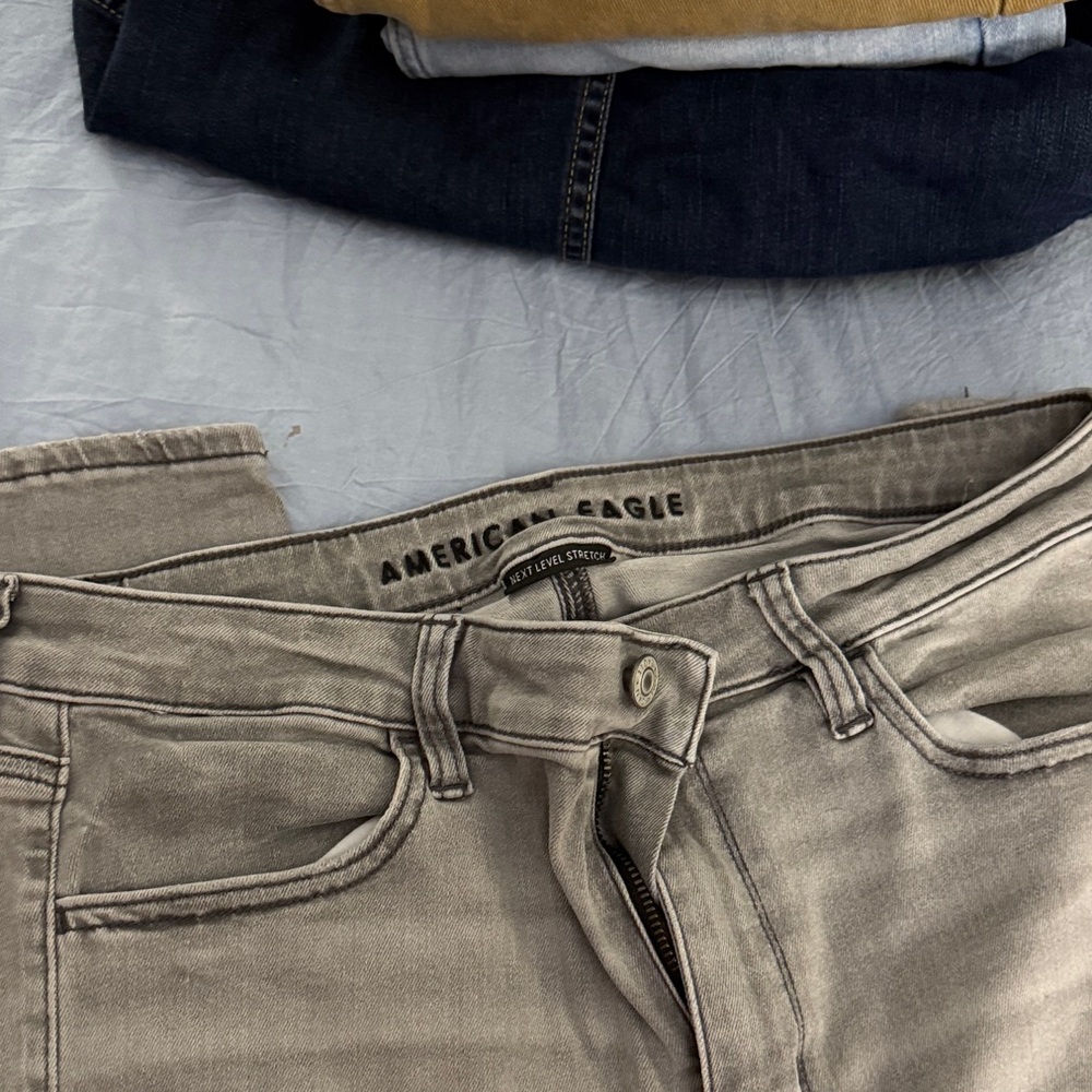 American Eagle Outfitters Gray Skinny Jeans